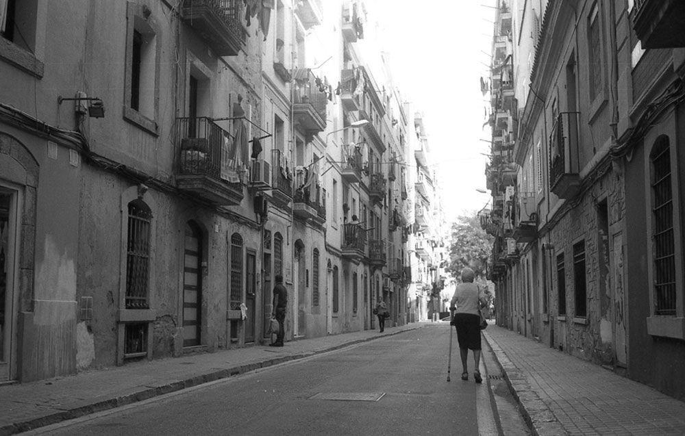 Frederic Navarro Cifani: Street photography in Barcelona and kids